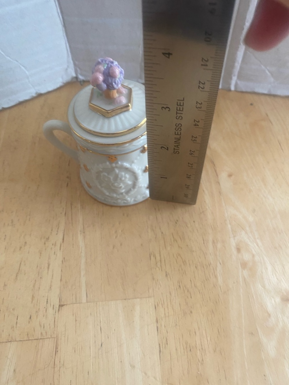 Lenox China treasures collection teapot trinket box for Mother trimmed in 24k - Picture 9 of 9